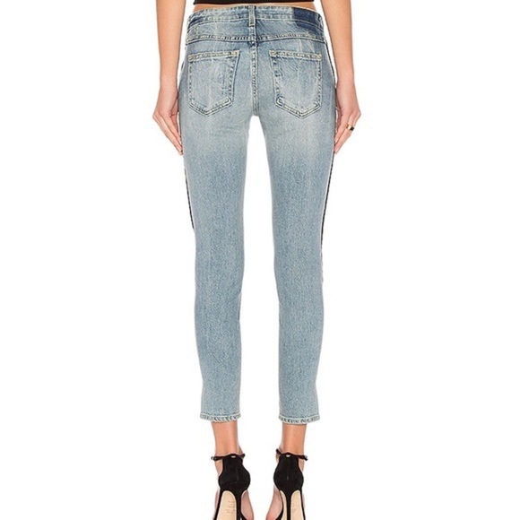 AMO Twist Sweet Cheeks Jeans (J1) - Picture 7 of 10